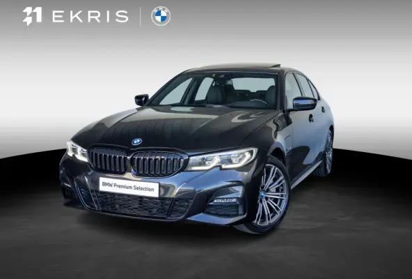 330e | M Sport | Innovationspakket | Comfort Access | Achteruitrijcamera | Schuif-/kanteldak | Head-Up Display | Stoelverwarming | 18''