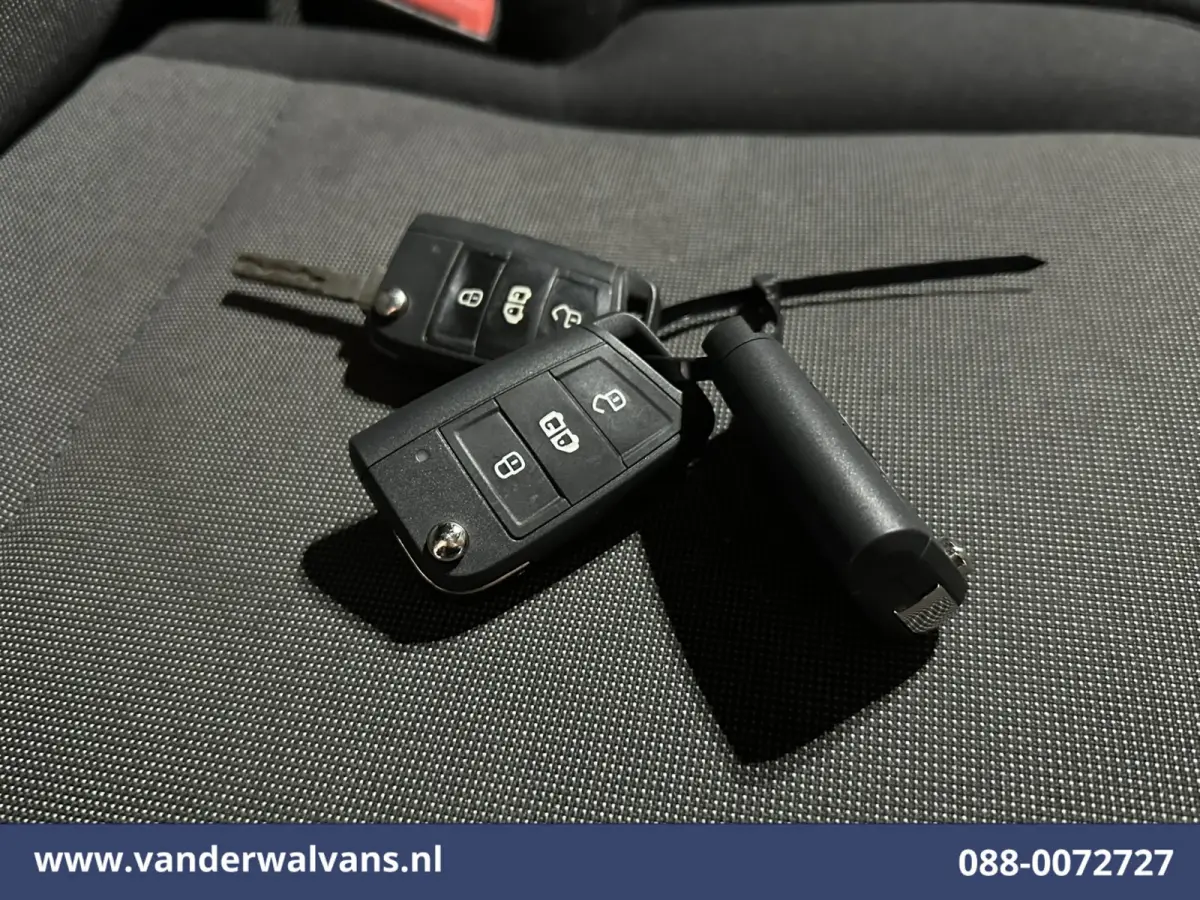 2.0 TDI L3H3 L2H2 Euro6 Airco | Apple Carplay | Android Auto | Parkeersensoren Bijrijdersbank