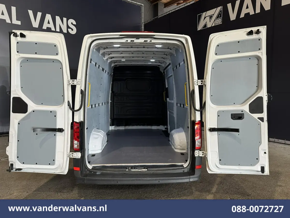 2.0 TDI L3H3 L2H2 Euro6 Airco | Apple Carplay | Android Auto | Parkeersensoren Bijrijdersbank