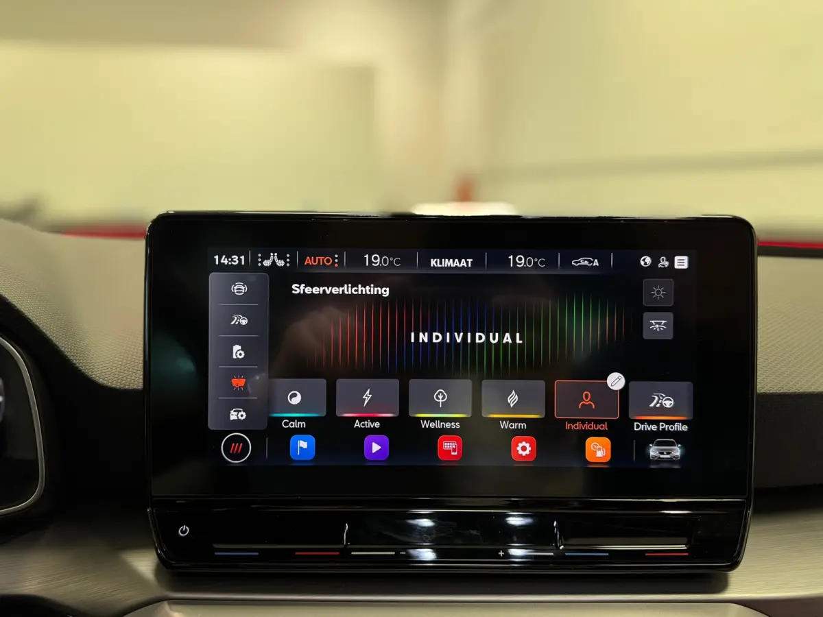 1.4 TSI eHybrid PHEV FR Business Intense