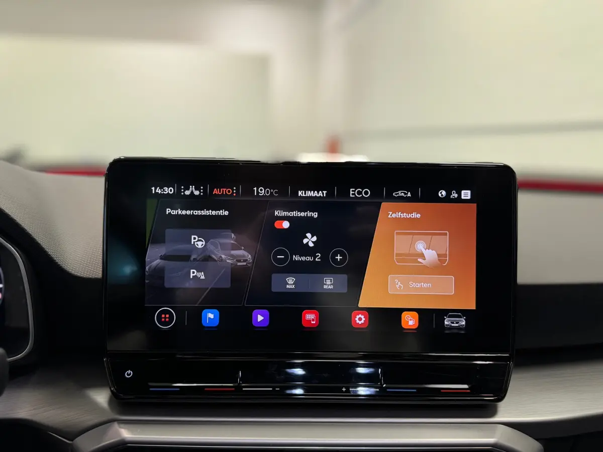 1.4 TSI eHybrid PHEV FR Business Intense