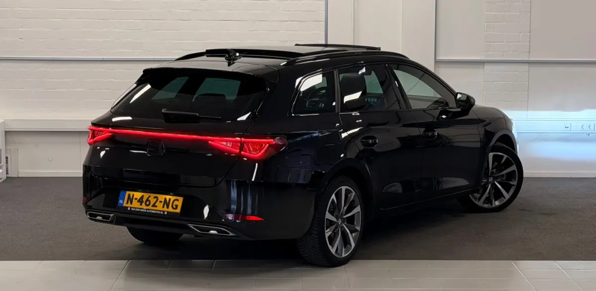 1.4 TSI eHybrid PHEV FR Business Intense
