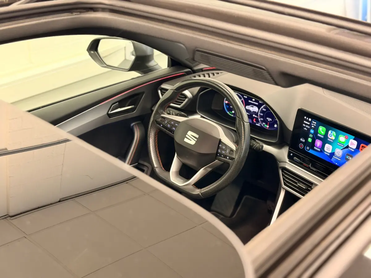 1.4 TSI eHybrid PHEV FR Business Intense