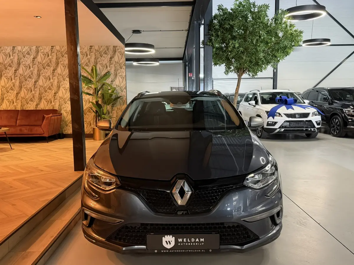 1.6 TCe GT 205pk|Automaat|Sport Kuipstoelen|Bose Audio|Trekhaak|Keyless|Digitale Cockpit|LED|Rijklaar
