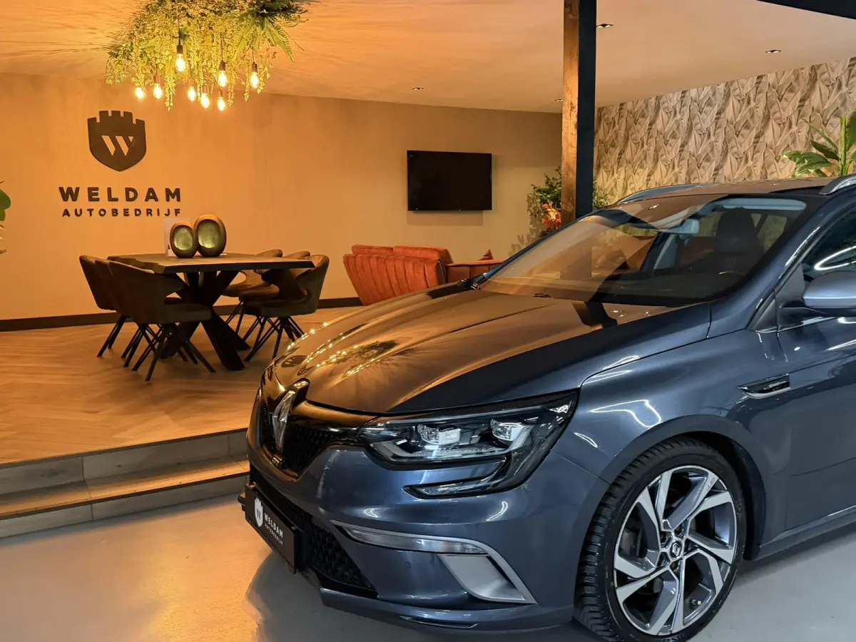 1.6 TCe GT 205pk|Automaat|Sport Kuipstoelen|Bose Audio|Trekhaak|Keyless|Digitale Cockpit|LED|Rijklaar