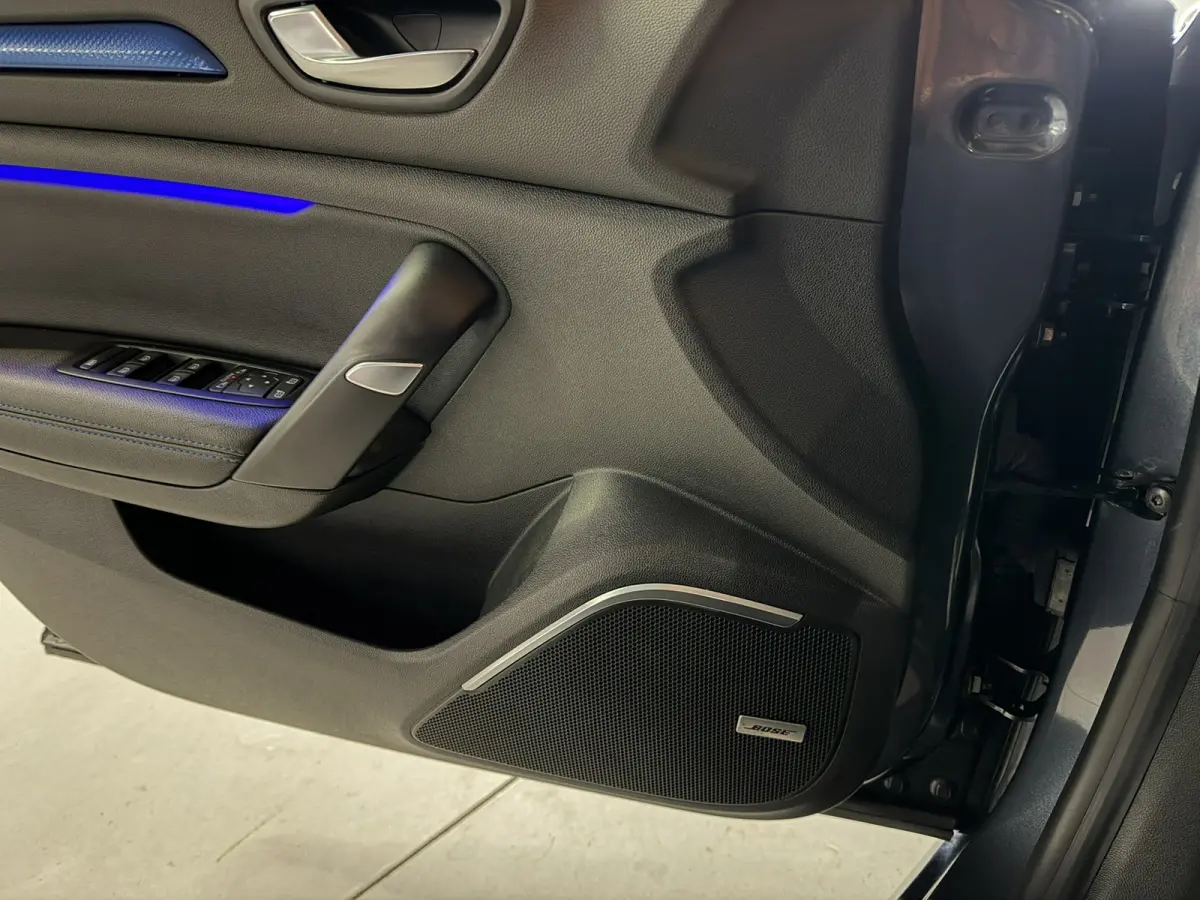 1.6 TCe GT 205pk|Automaat|Sport Kuipstoelen|Bose Audio|Trekhaak|Keyless|Digitale Cockpit|LED|Rijklaar