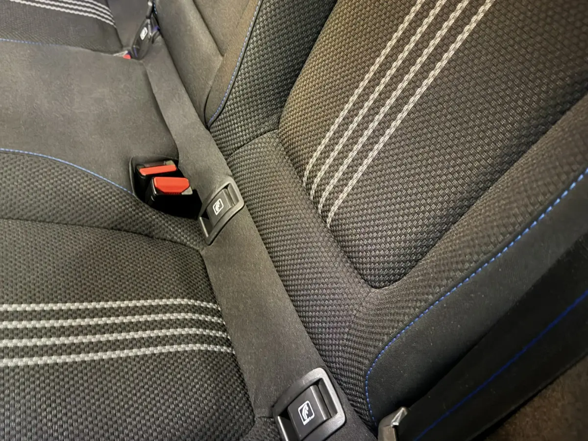 1.6 TCe GT 205pk|Automaat|Sport Kuipstoelen|Bose Audio|Trekhaak|Keyless|Digitale Cockpit|LED|Rijklaar