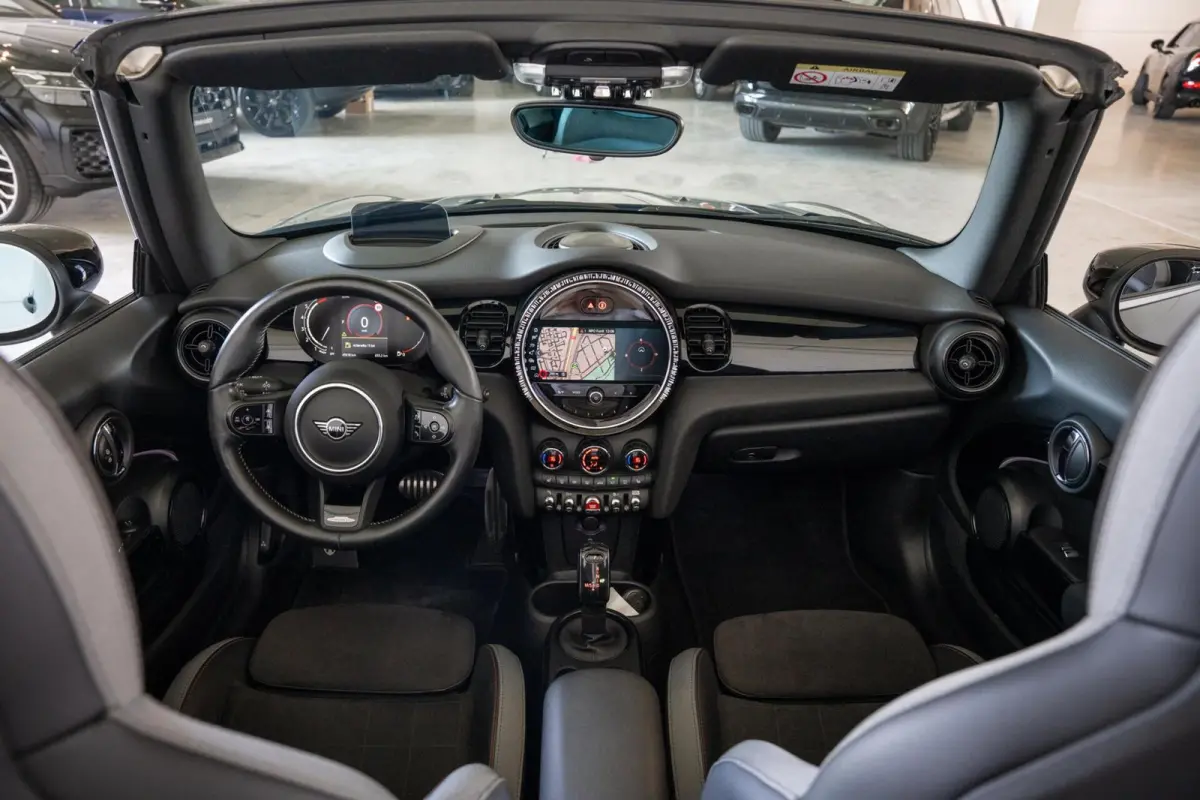 2.0 S John Cooper Works / Headup / Harman Kardon / Camera / Active Cruise / Carplay