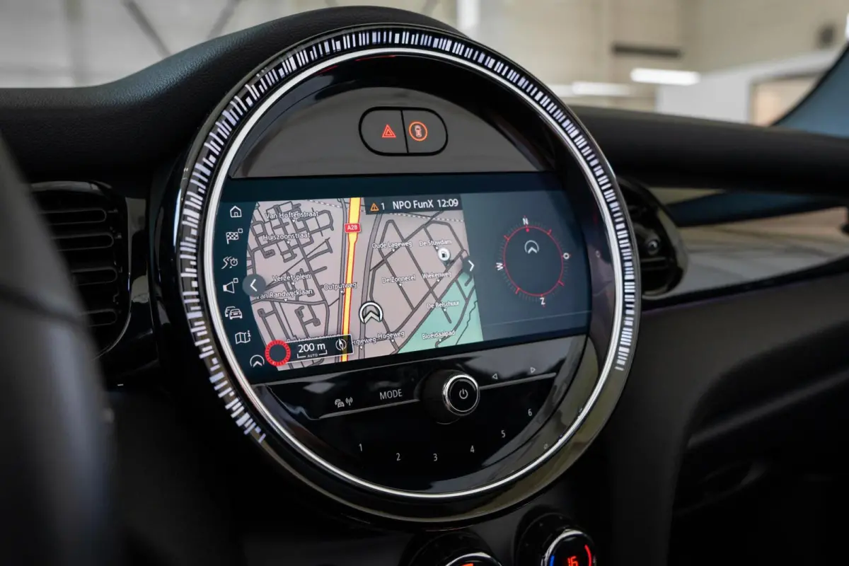 2.0 S John Cooper Works / Headup / Harman Kardon / Camera / Active Cruise / Carplay