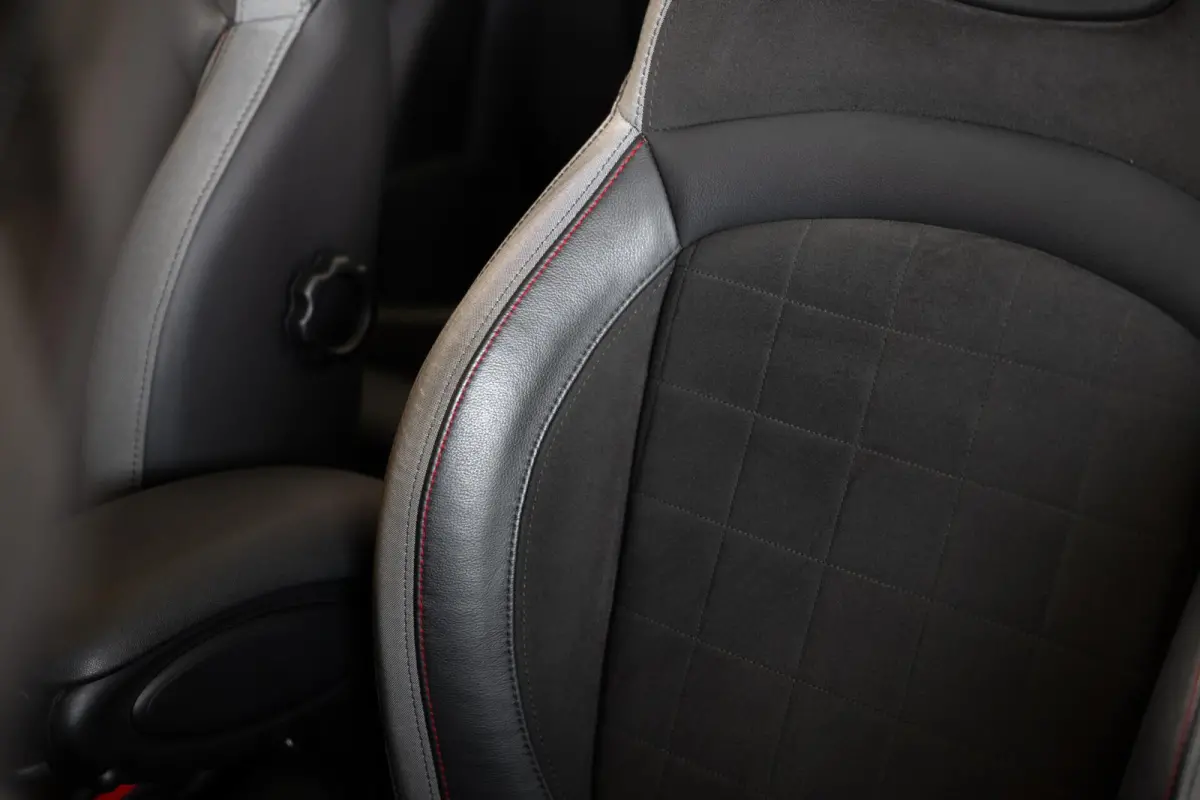 2.0 S John Cooper Works / Headup / Harman Kardon / Camera / Active Cruise / Carplay