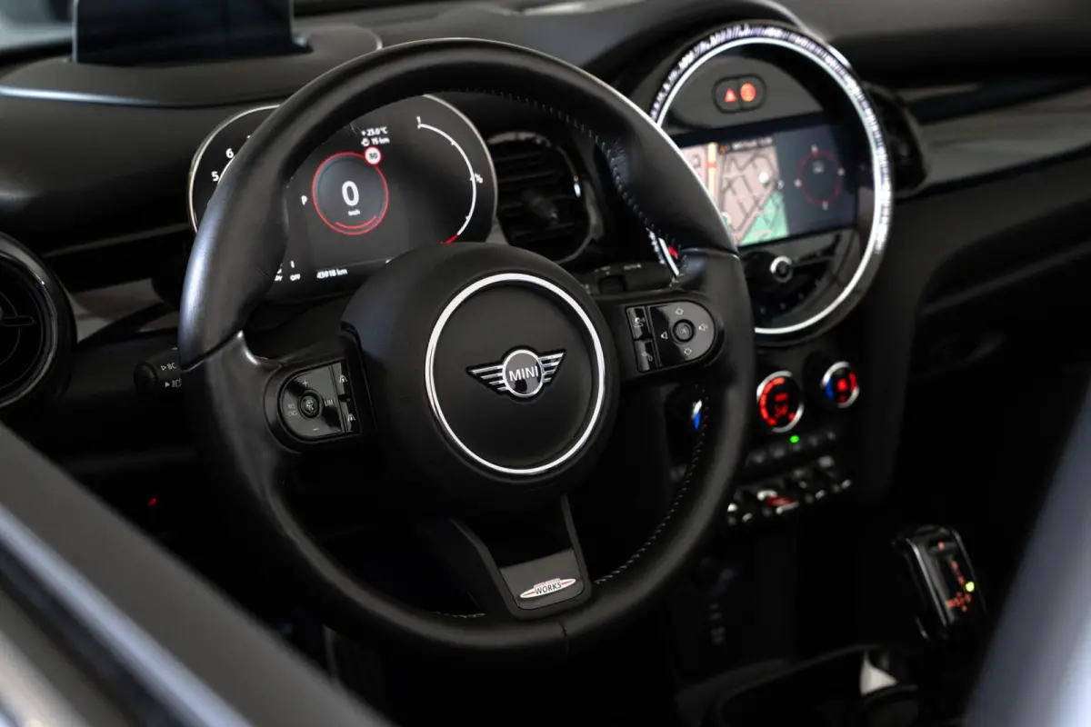 2.0 S John Cooper Works / Headup / Harman Kardon / Camera / Active Cruise / Carplay