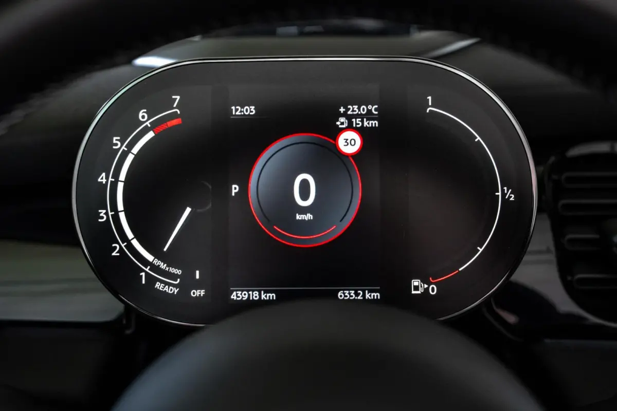 2.0 S John Cooper Works / Headup / Harman Kardon / Camera / Active Cruise / Carplay