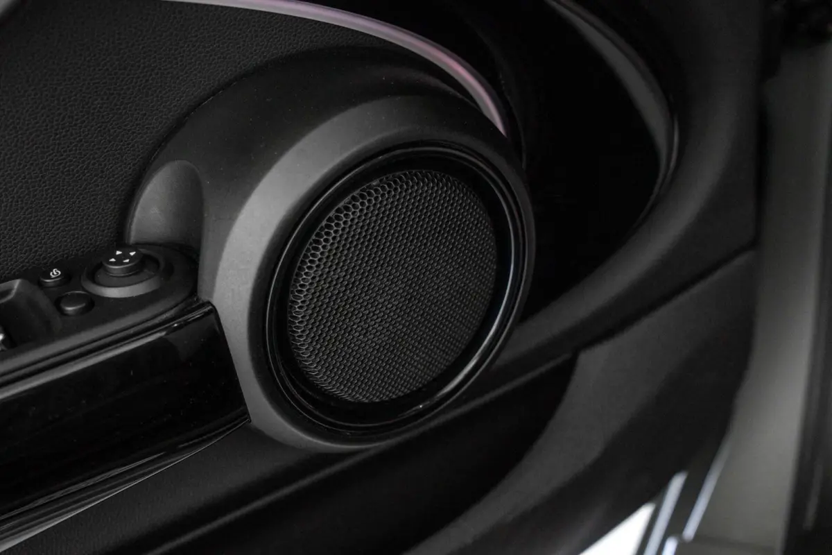 2.0 S John Cooper Works / Headup / Harman Kardon / Camera / Active Cruise / Carplay