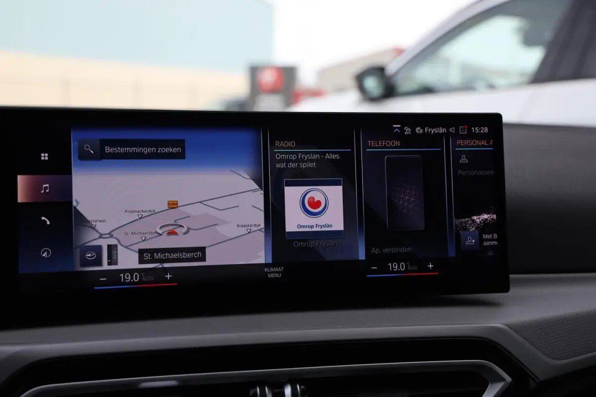 320e|Automaat|Plug in hybride|Camera|Leer|Cruise control|Apple carplay/Android auto|