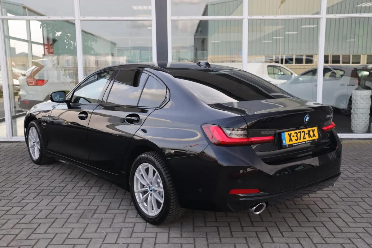 320e|Automaat|Plug in hybride|Camera|Leer|Cruise control|Apple carplay/Android auto|