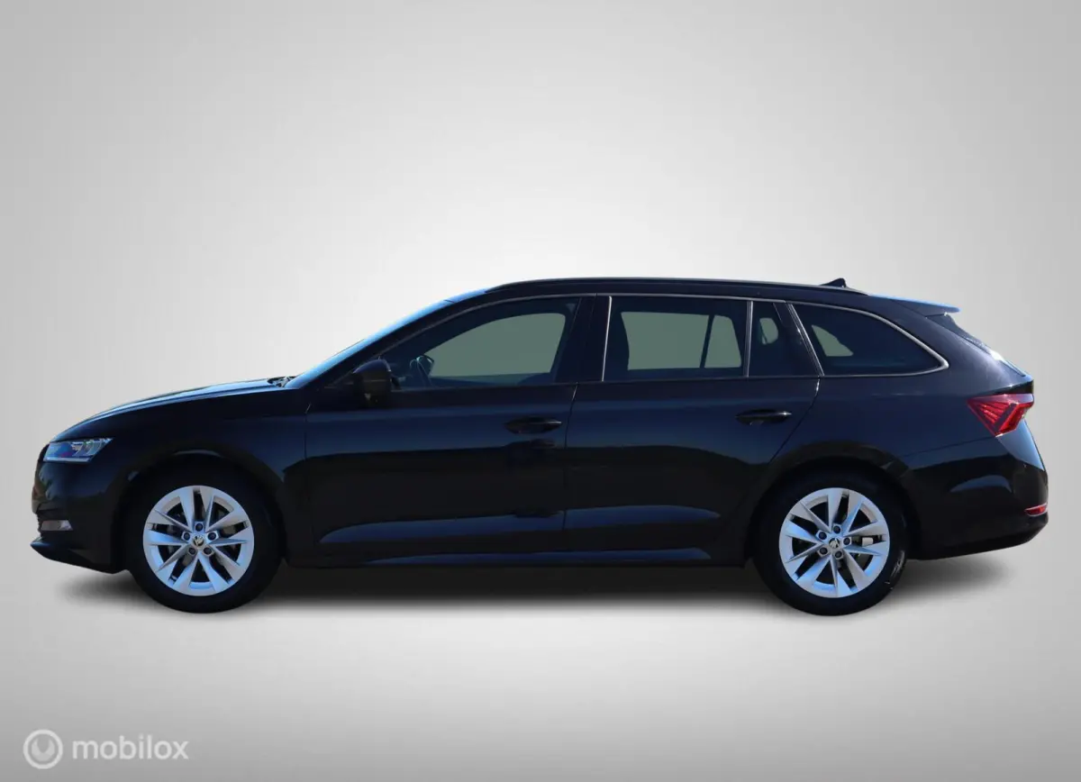 TSI 110 PK H6 Sport Zwarte Hemel|17"LMV|Digi Cockpit|Trekhaak|Carplay|DAB|LED