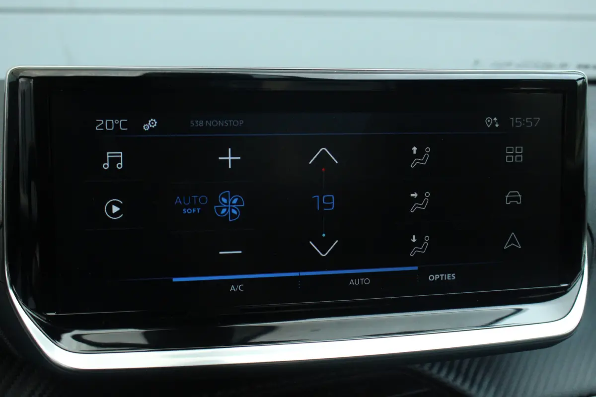 1.2 Hybrid 145 Style | Climate | Carplay | Cruise | DAB | PDC A | Climate | Carplay | Cruise | DAB | PDC A |