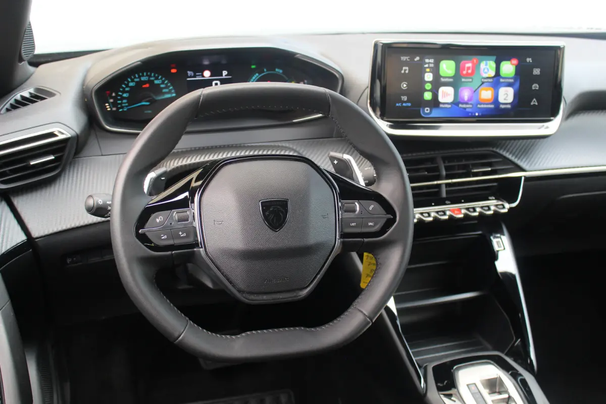 1.2 Hybrid 145 Style | Climate | Carplay | Cruise | DAB | PDC A | Climate | Carplay | Cruise | DAB | PDC A |