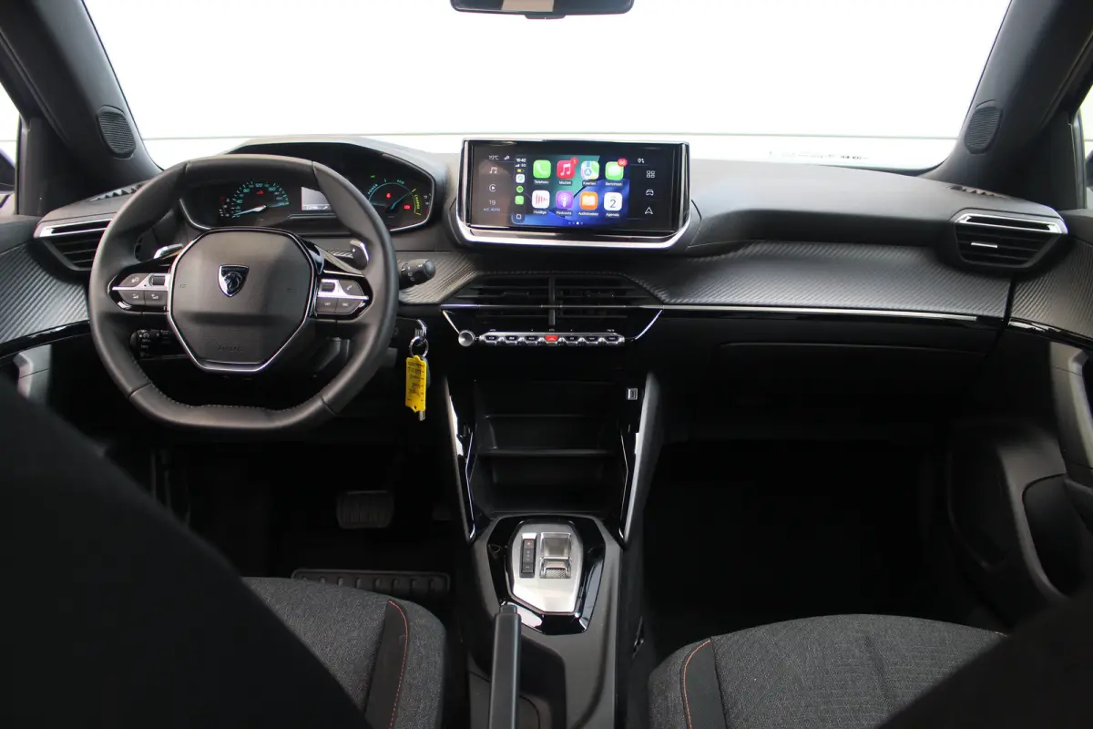 1.2 Hybrid 145 Style | Climate | Carplay | Cruise | DAB | PDC A | Climate | Carplay | Cruise | DAB | PDC A |