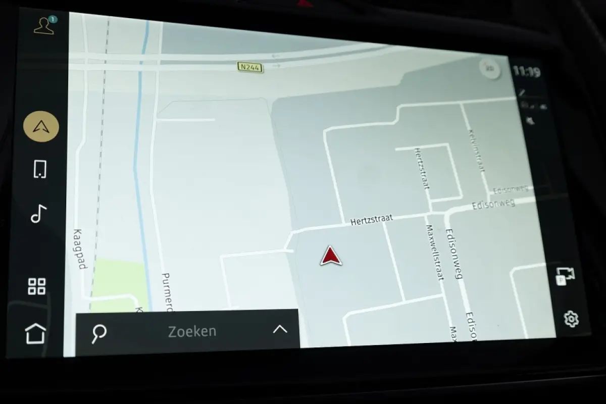 1.5 P300e AWD R-Dynamic S | PANORAMADAK | LEDER | EL. STOEL | PHEV *BEVRIJDINGSDAG 05 mei OPEN!*