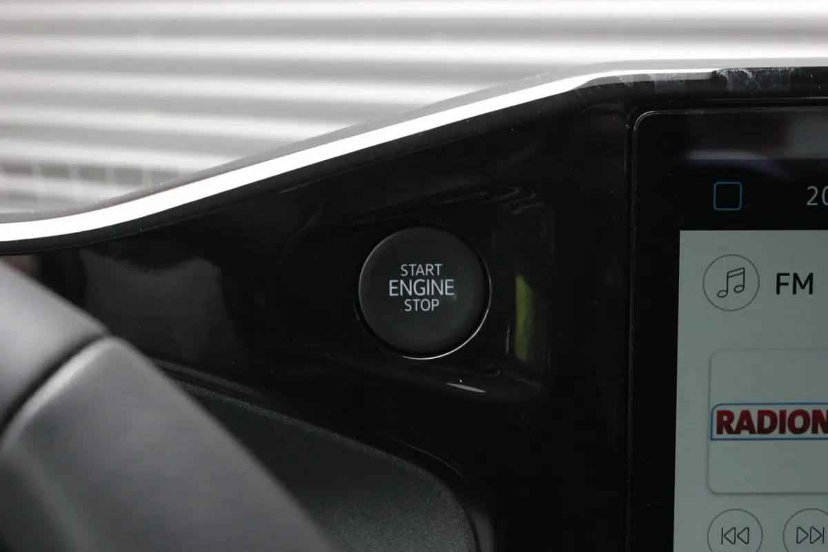 34 L2H1 64kWh 218PK / JB- EDITON / 325KM WLTP RANGE / APPLE CARPLAY / DRIVERS- PACK / FULL OPTION