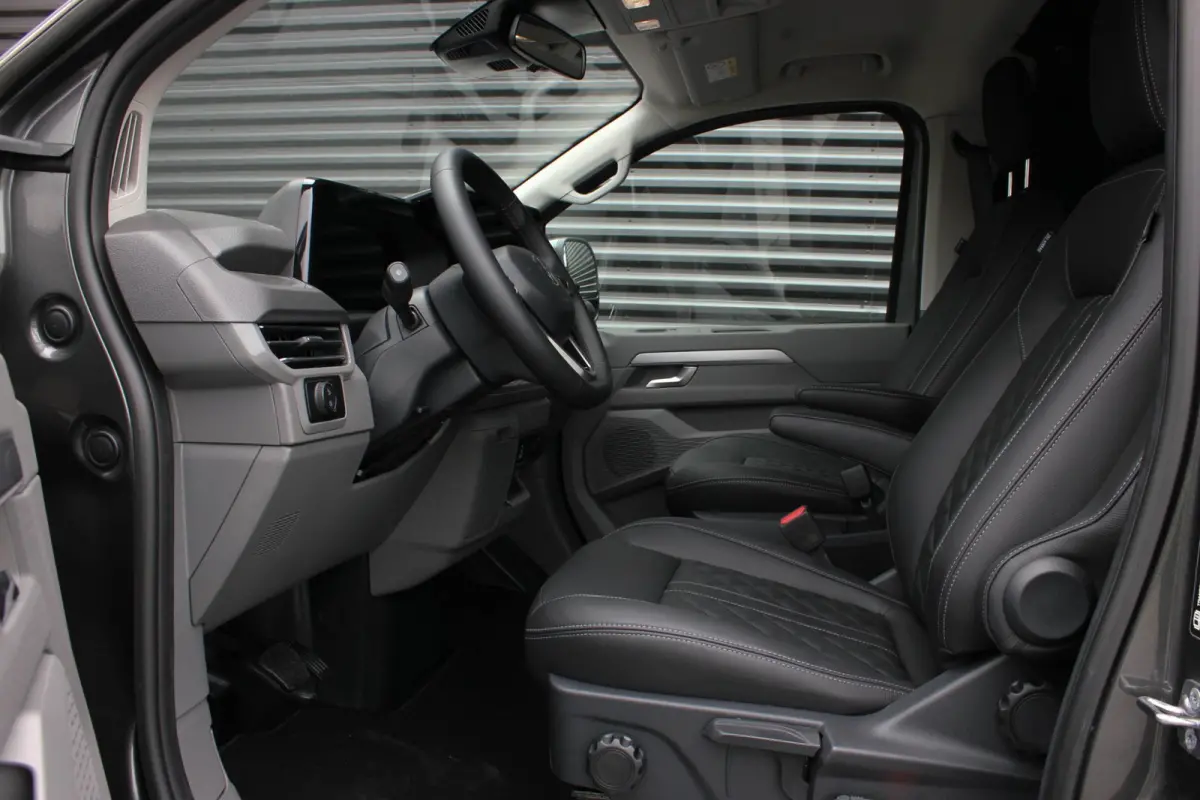 34 L2H1 64kWh 218PK / JB- EDITON / 325KM WLTP RANGE / APPLE CARPLAY / DRIVERS- PACK / FULL OPTION