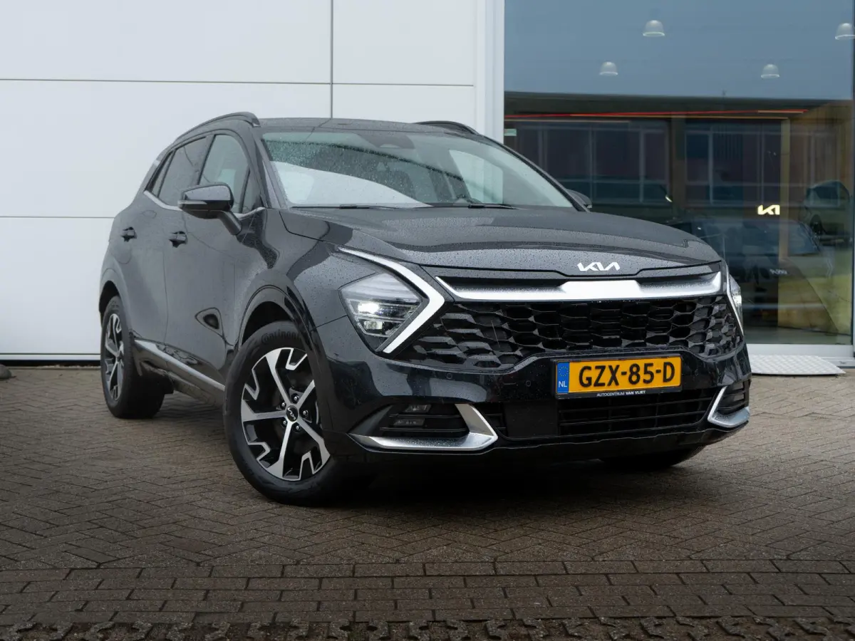 1.6 T-GDi Hybrid DynamicPlusLine | Navigatie | Stoel en stuurverwarming | Schuifkanteldak |