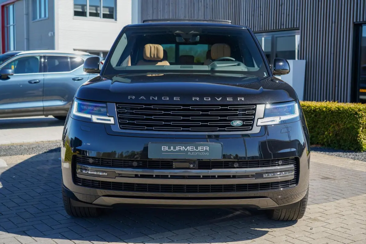 3.0 P460e HSE PHEV | Trekhaak | Softclose | 4 wiel besturing | Panoramisch schuif/kanteldak | Meridian 3D | Stoelverwarming ventilatie & massage | Stuurwiel verwarming | Head-up | 5-jaar gar