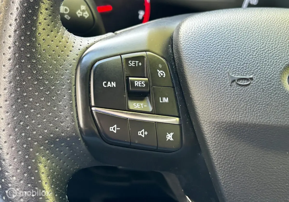 1.5 EcoBoost ST. 5 DEURS, CRUISE, AIRCO, LED