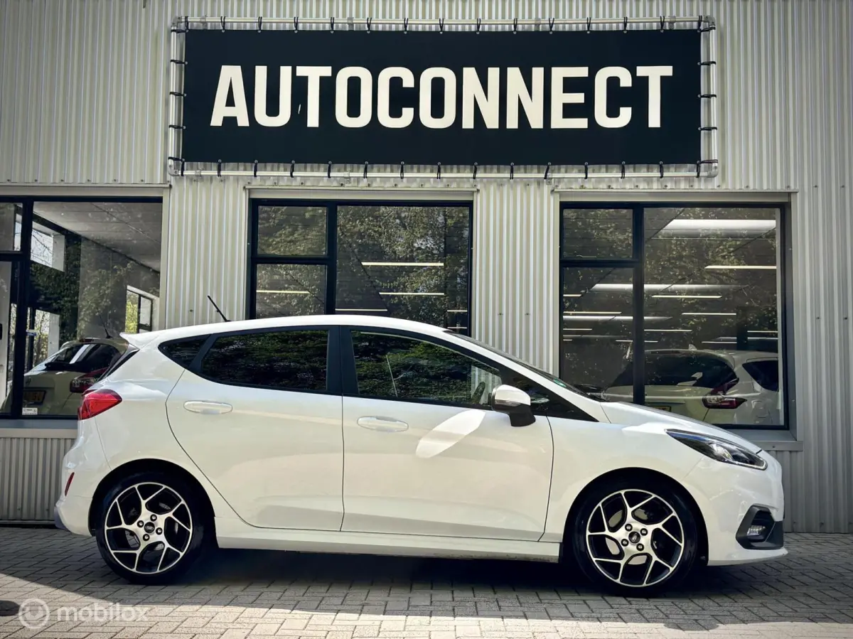 1.5 EcoBoost ST. 5 DEURS, CRUISE, AIRCO, LED