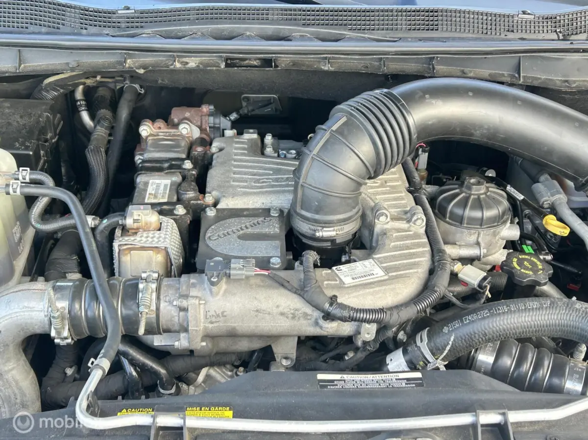 XD 5.0 V8 Cummins TD Platinum Reserve