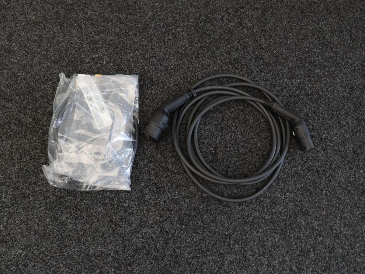 Instyle 87 kWh | 8 jaar GARANTIE ! | Elektrische voorstoelen met Geheugen | Stoel en stuurwiel verwarming | Elektrische Achterklep | Harman&Kardon Audio |