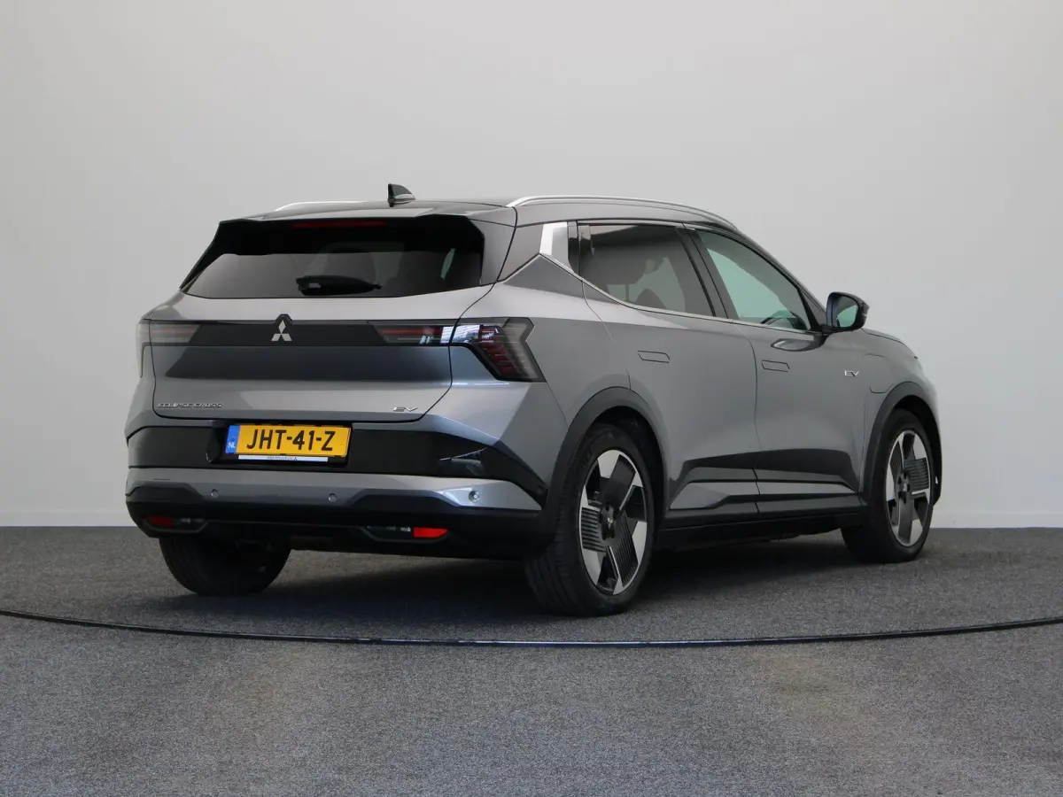 Instyle 87 kWh | 8 jaar GARANTIE ! | Elektrische voorstoelen met Geheugen | Stoel en stuurwiel verwarming | Elektrische Achterklep | Harman&Kardon Audio |