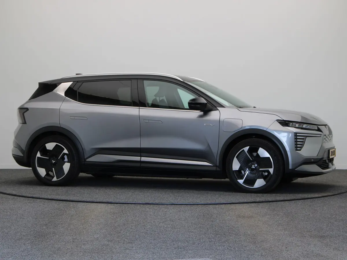 Instyle 87 kWh | 8 jaar GARANTIE ! | Elektrische voorstoelen met Geheugen | Stoel en stuurwiel verwarming | Elektrische Achterklep | Harman&Kardon Audio |