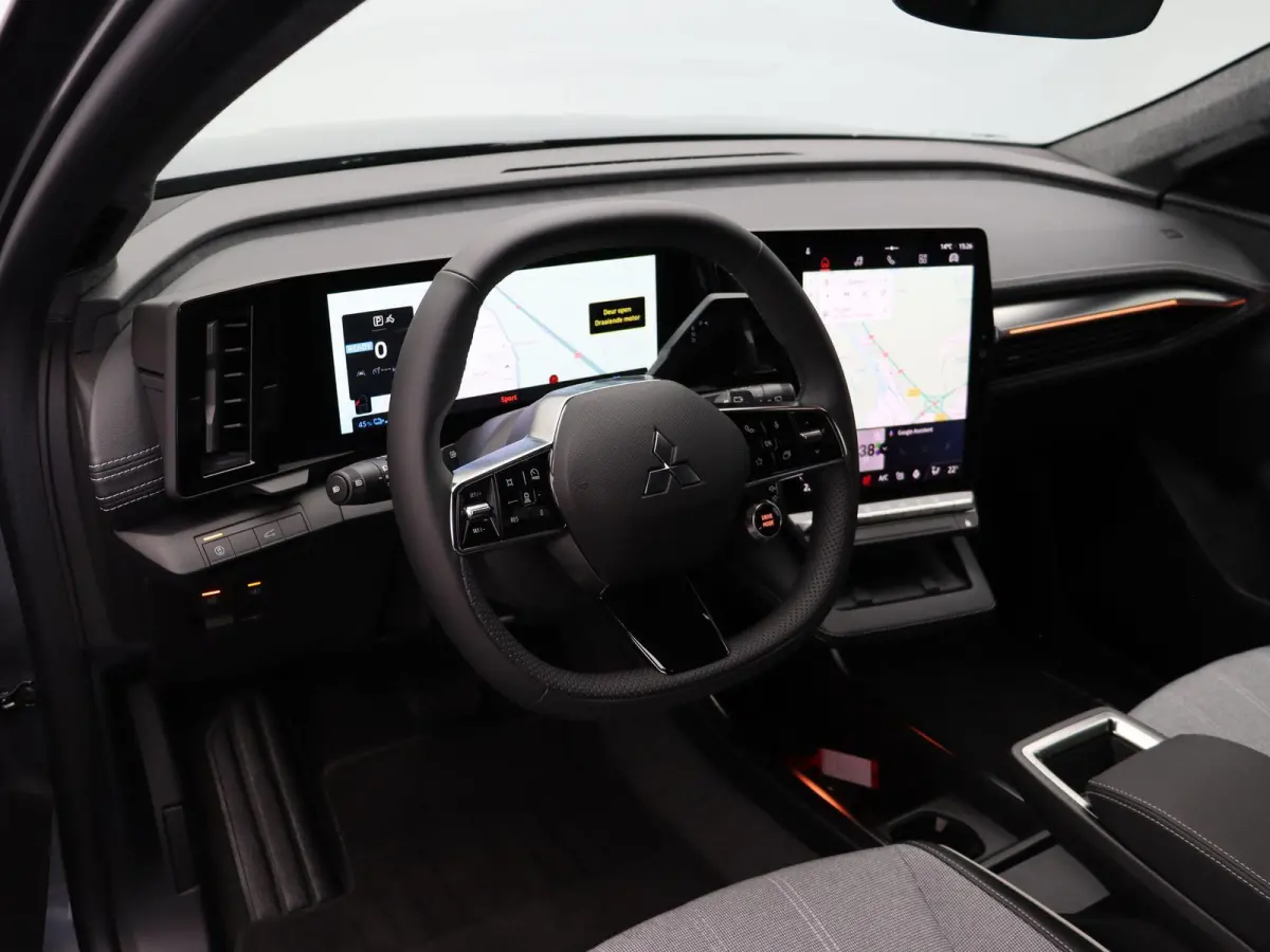 Instyle 87 kWh | 8 jaar GARANTIE ! | Elektrische voorstoelen met Geheugen | Stoel en stuurwiel verwarming | Elektrische Achterklep | Harman&Kardon Audio |