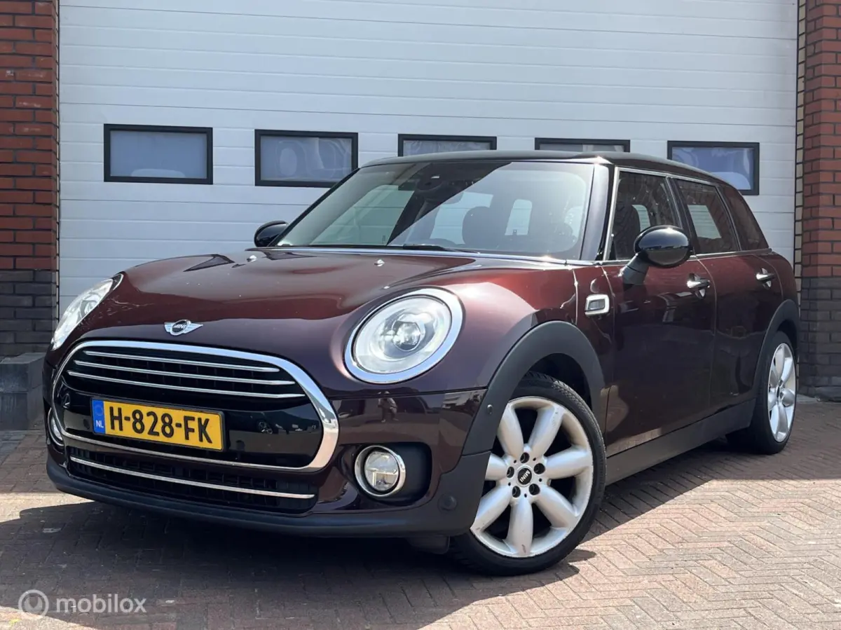 1.5 Cooper Business | All Season Banden | Navigatie | Stoelverwarming