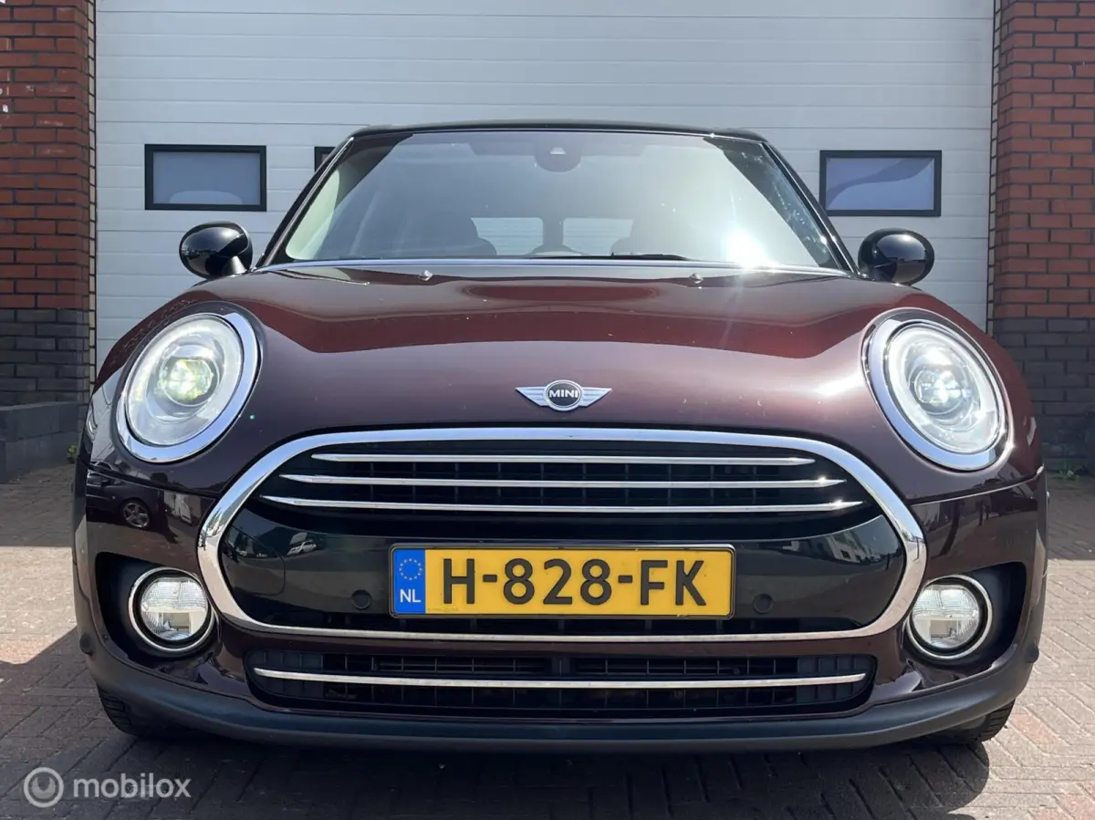 1.5 Cooper Business | All Season Banden | Navigatie | Stoelverwarming