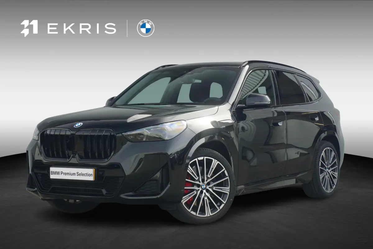 xDrive25e | M Sportpakket Pro | Harman Kardon | Driving Assistant Plus | Head-Up Display | Trekhaak