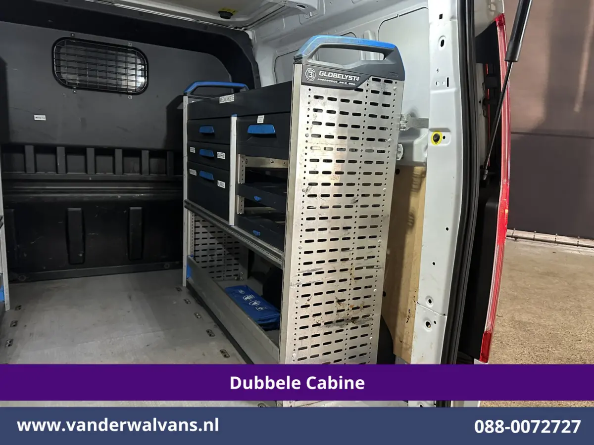 2.0 TDCI 131pk L2H1 Dubbele Cabine Inrichting Euro6 Airco | 5-Zits | Camera | Cruisecontrol | LED Parkeersensoren, Stoelverwarming, Achterklep, Dakdragers, 2800kg trekvermogen