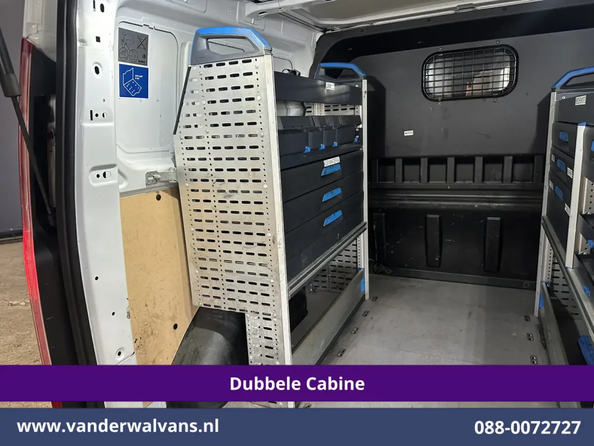 2.0 TDCI 131pk L2H1 Dubbele Cabine Inrichting Euro6 Airco | 5-Zits | Camera | Cruisecontrol | LED Parkeersensoren, Stoelverwarming, Achterklep, Dakdragers, 2800kg trekvermogen
