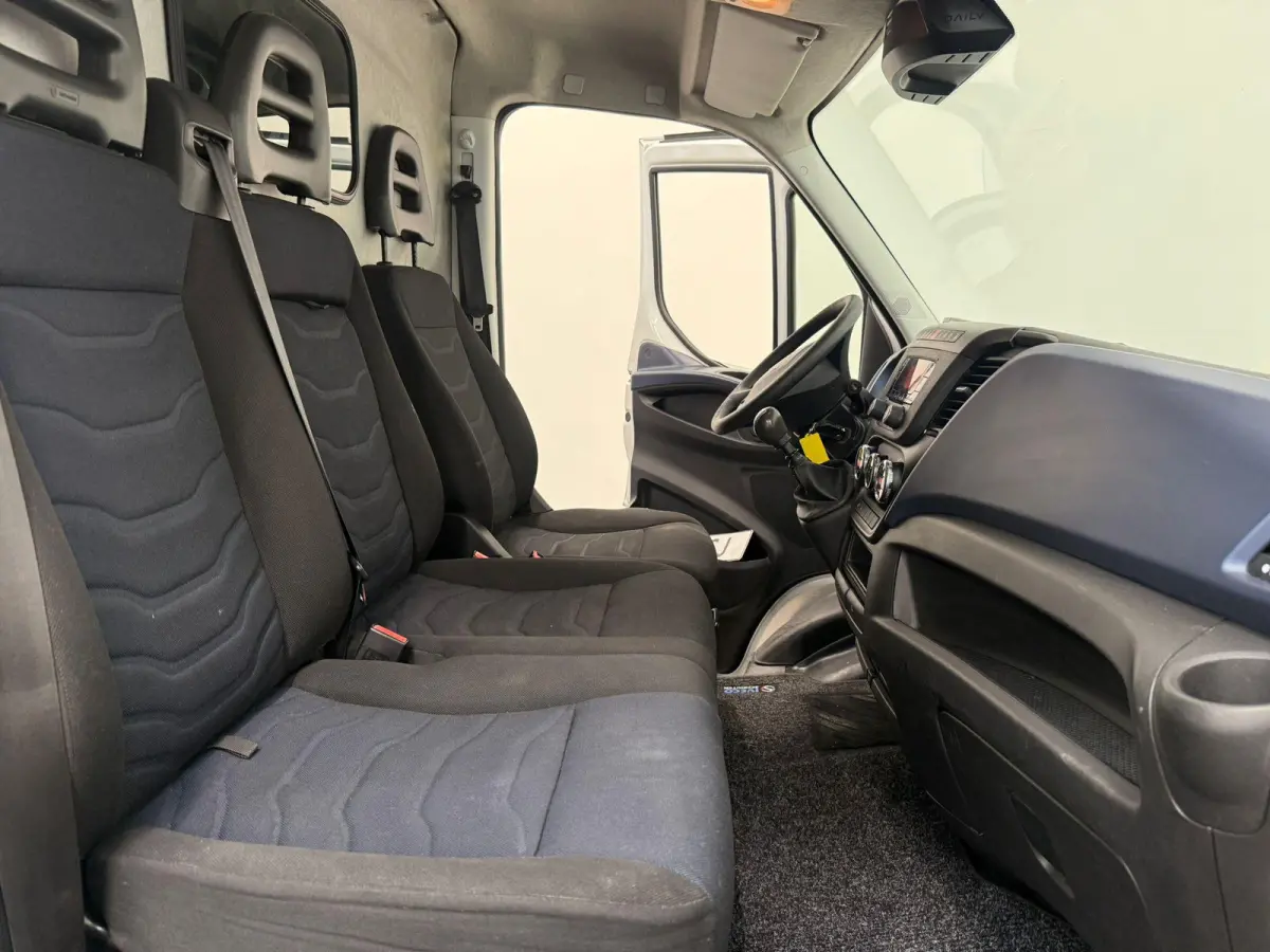 35S14 140pk L2H2/L3H2 3500kg Trekhaak Airco Cruise