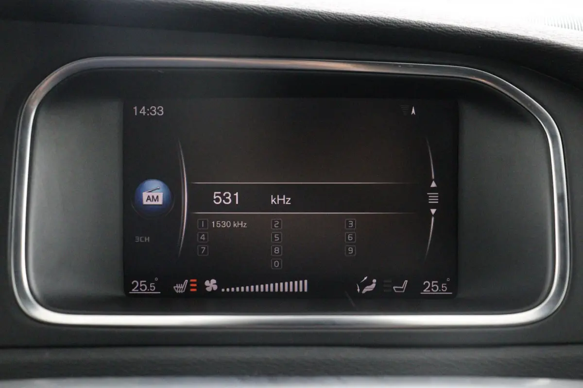 1.5 T3 Polar+ Luxury | AUTOMAAT | Trekhaak | Adapt. Cruise | Standkachel |