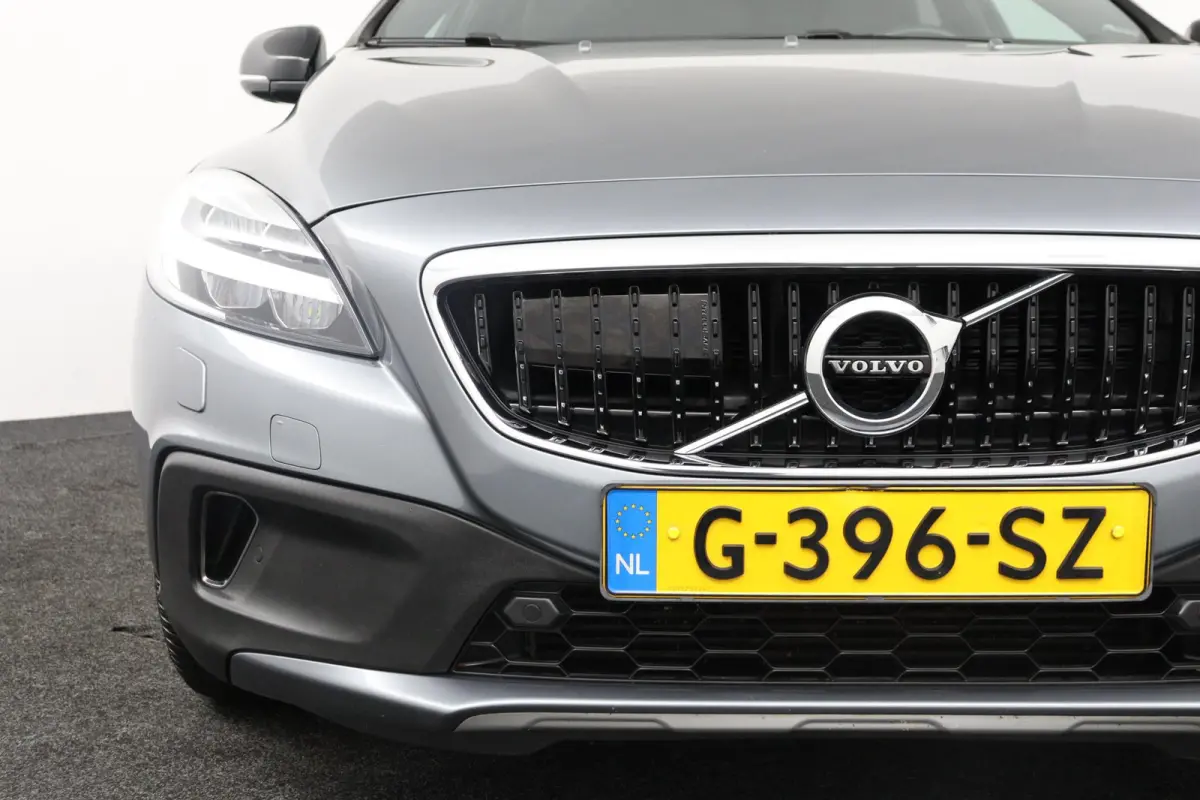 1.5 T3 Polar+ Luxury | AUTOMAAT | Trekhaak | Adapt. Cruise | Standkachel |