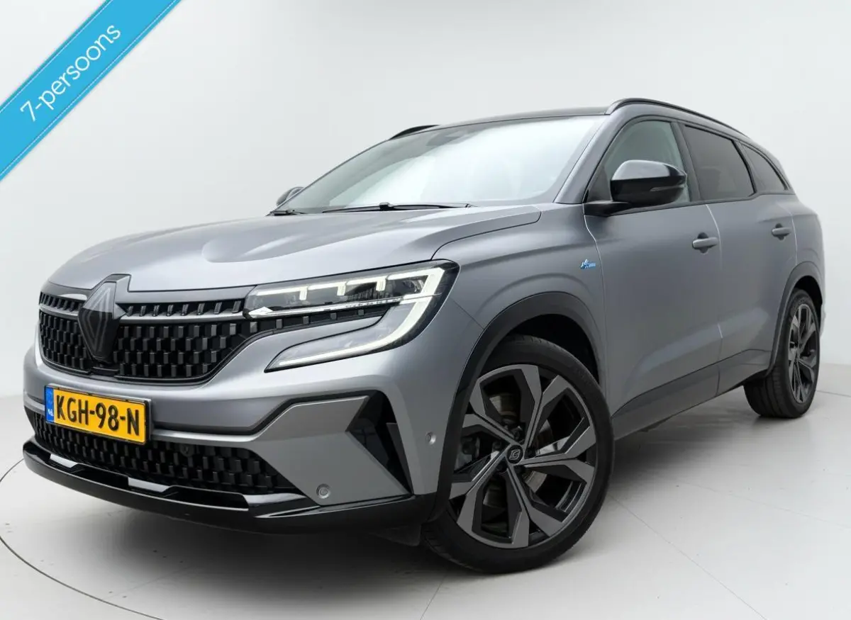 E-Tech full hybrid Led Carplay 7 Pers Pano 23 Hoge Instap Dealer Onderhouden Eerste Eigenaar Full Options Massage Sfeerverlichting Camera Perfecte Staat