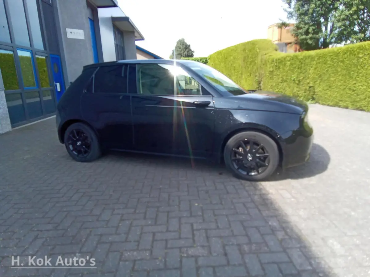 - Advance 16"// ELECTRIC VEHICLE / VERKEERSBORD DETECTIE / HIL