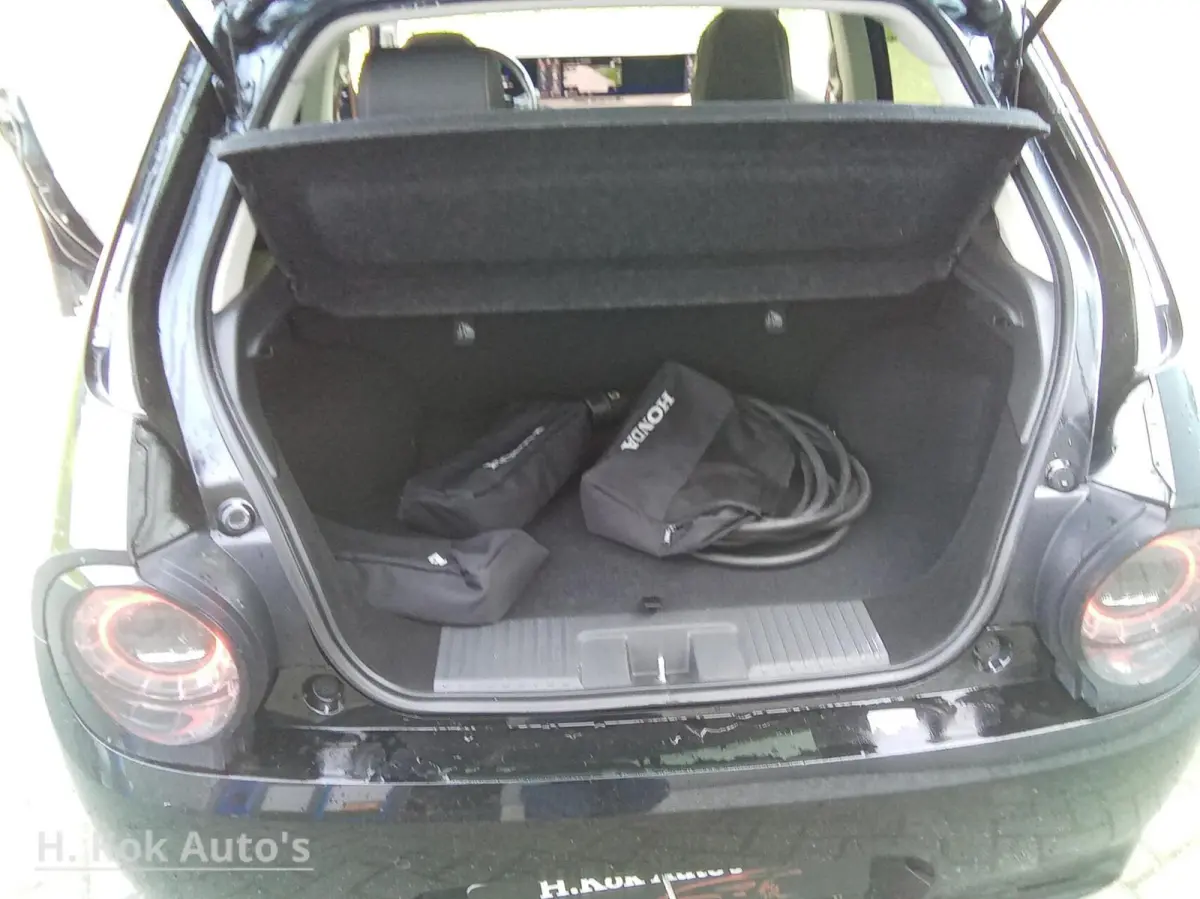 - Advance 16"// ELECTRIC VEHICLE / VERKEERSBORD DETECTIE / HIL
