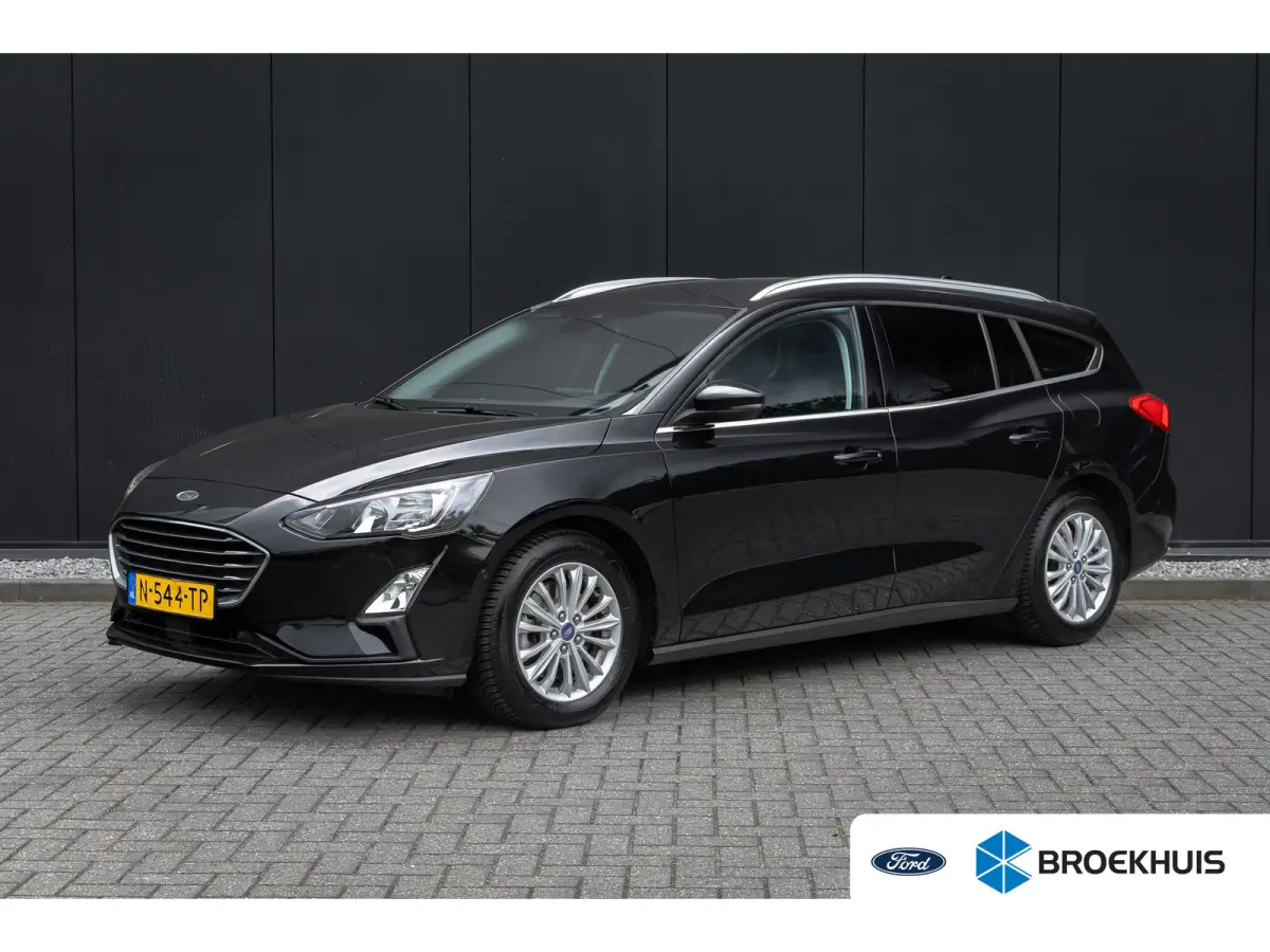 1.0 EcoBoost Titanium Automaat | Adaptieve cruise | Winter-pack | Afn. Trekhaak | Camera | Elec. achterklep | Dodehoek detectie | LED verlichting | Keyless entry | Privacy-glass