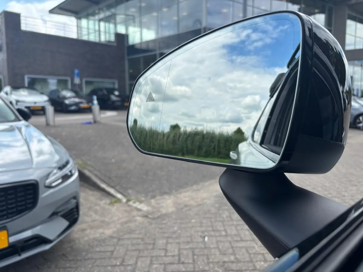 Twin Motor Performance Ultra 69 kWh | Panoramadak | 360 Graden Camera | Harman/Kardon |