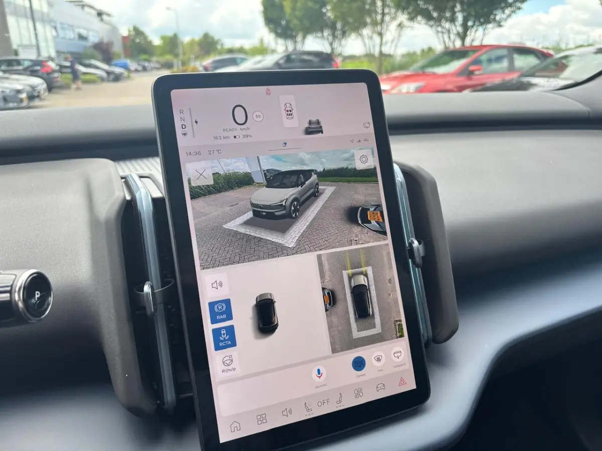 Twin Motor Performance Ultra 69 kWh | Panoramadak | 360 Graden Camera | Harman/Kardon |