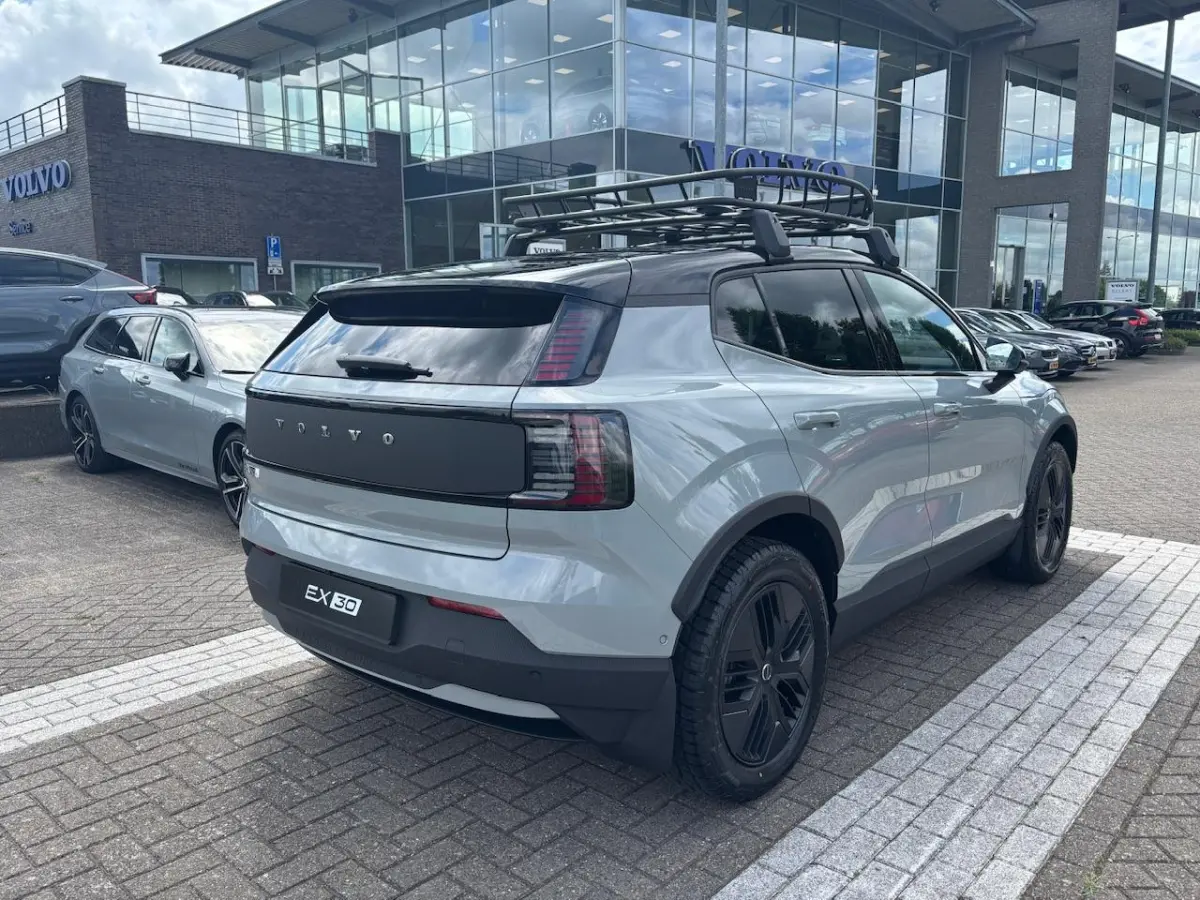 Twin Motor Performance Ultra 69 kWh | Panoramadak | 360 Graden Camera | Harman/Kardon |